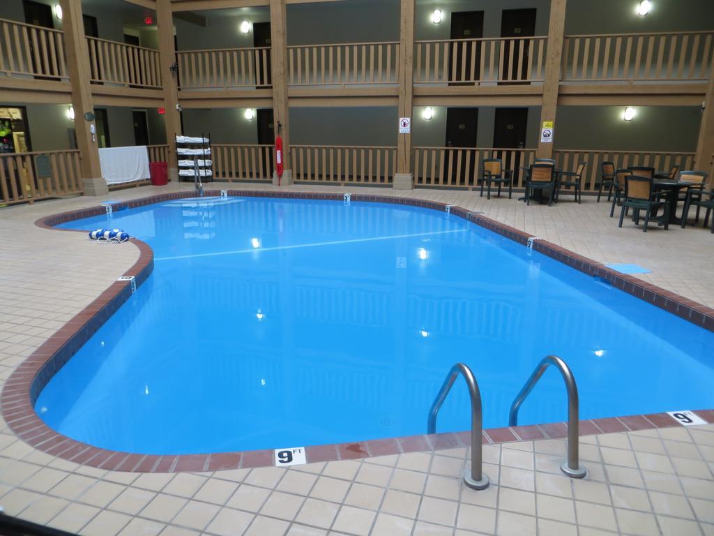 Super 8 By Wyndham Spearfish Hotel Kültér fotó
