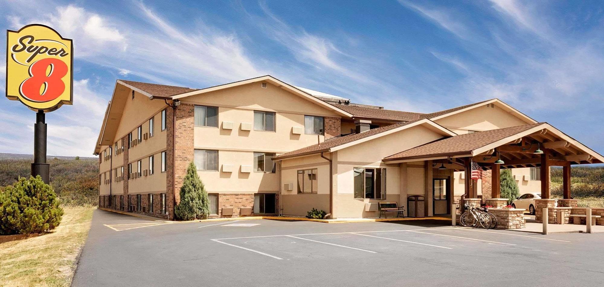 Super 8 By Wyndham Spearfish Hotel Kültér fotó